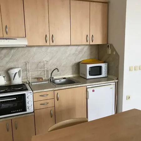 Kambani Nadezhda Apartamento