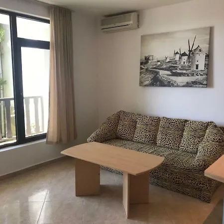 Kambani Nadezhda Apartamento