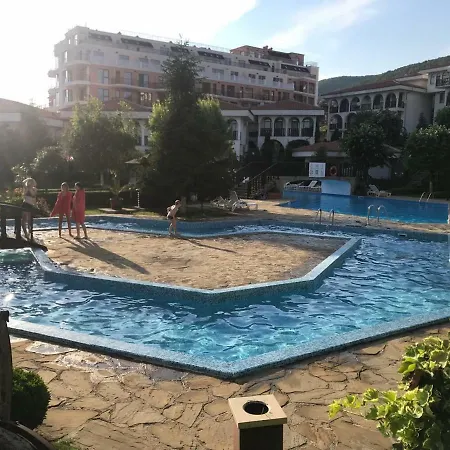 Kambani Nadezhda Apartamento