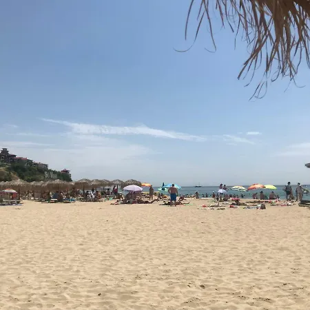 Kambani Nadezhda Lägenhet Sveti Vlas