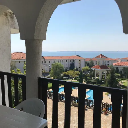 Lägenhet Kambani Nadezhda